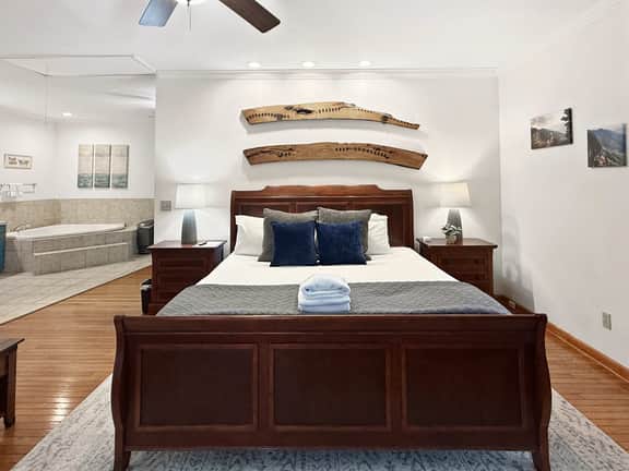 *1429 Island Nest - Image 2